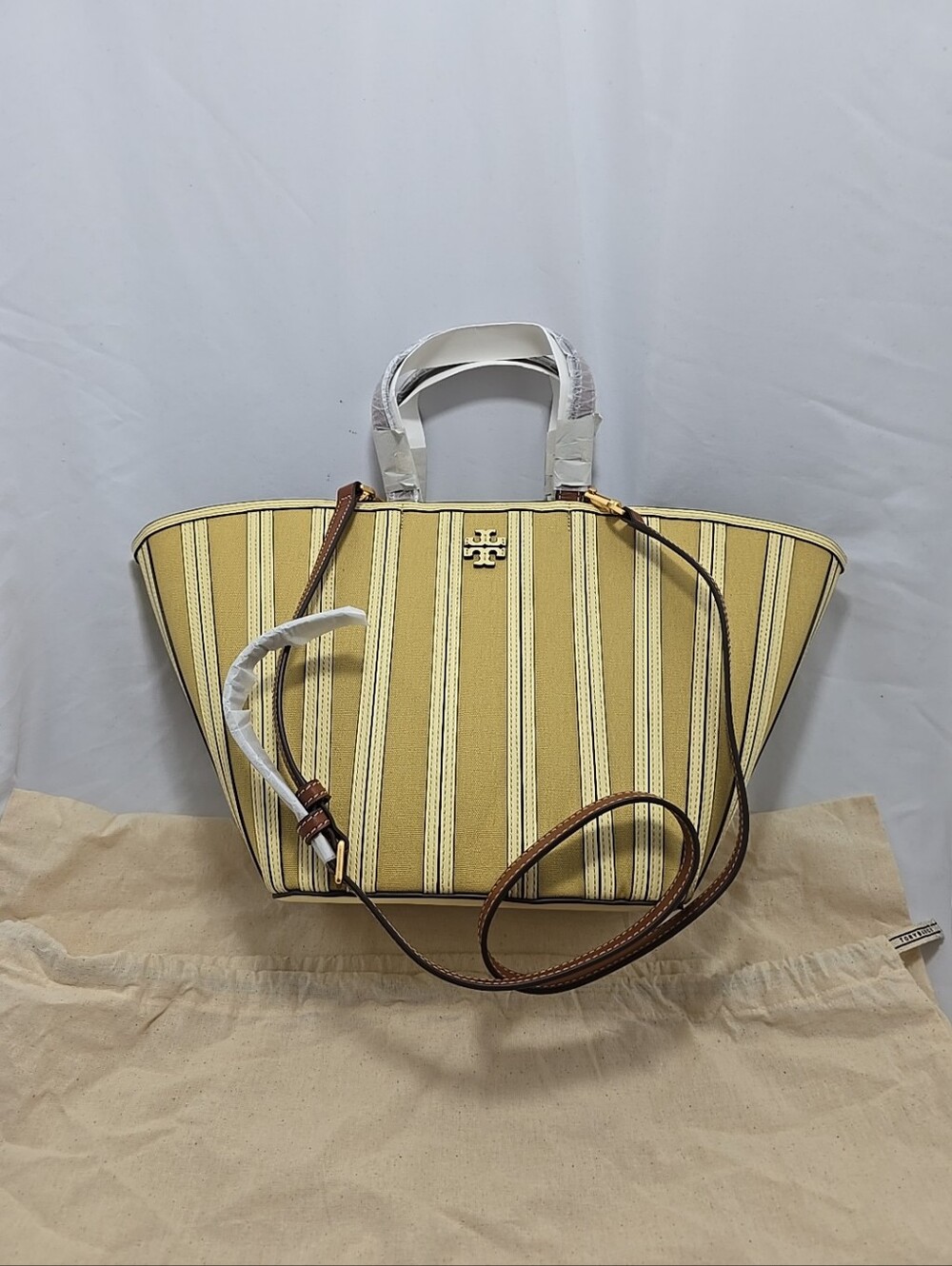NWT Tory Burch McGraw Canvas Panel Carryall Cornbread Top Handle Crossbody Bag
